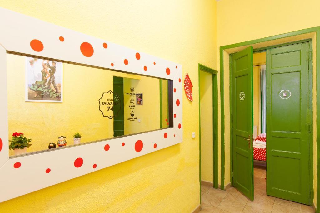 Hostal Bahia Madrid Ngoại thất bức ảnh